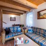 Hill 32 By Interhome * Cista (Hradec Kralove)