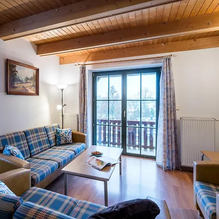 Semesterbostad Hill 32 By Interhome Cista (Hradec Kralove)