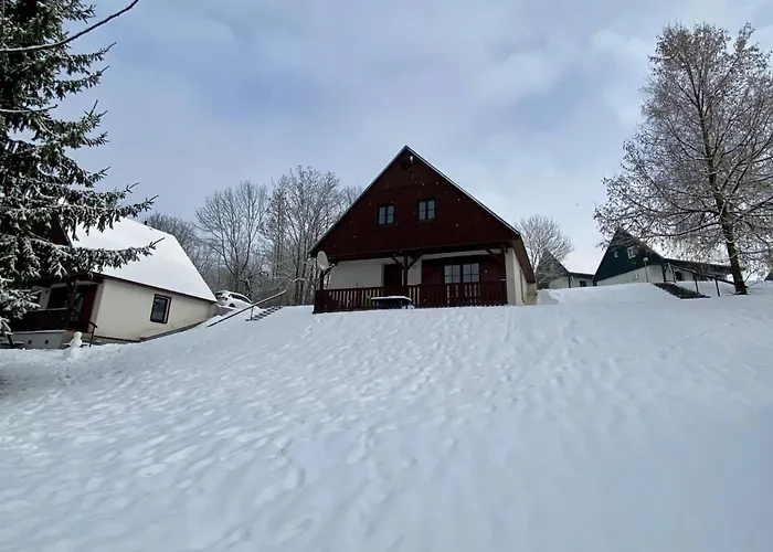 Semesterbostad Hill 32 By Interhome Cista (Hradec Kralove)