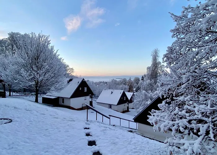 Semesterbostad Hill 32 By Interhome Cista (Hradec Kralove)