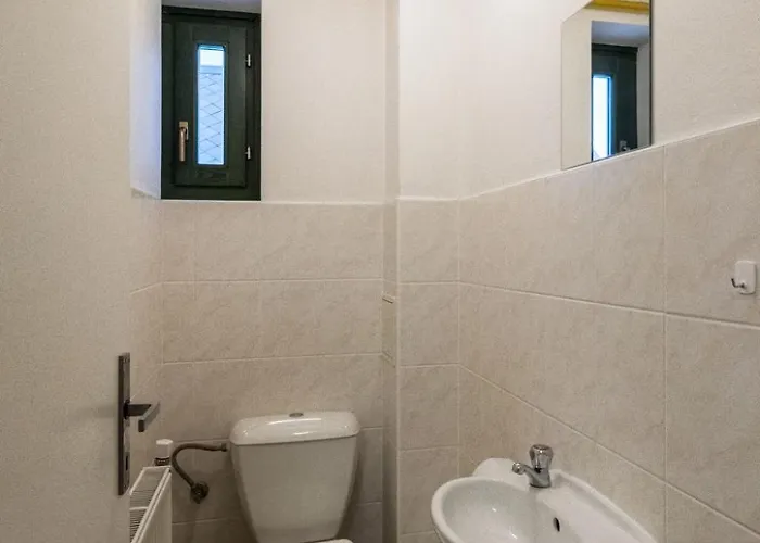 Semesterbostad Hill 32 By Interhome Cista (Hradec Kralove)